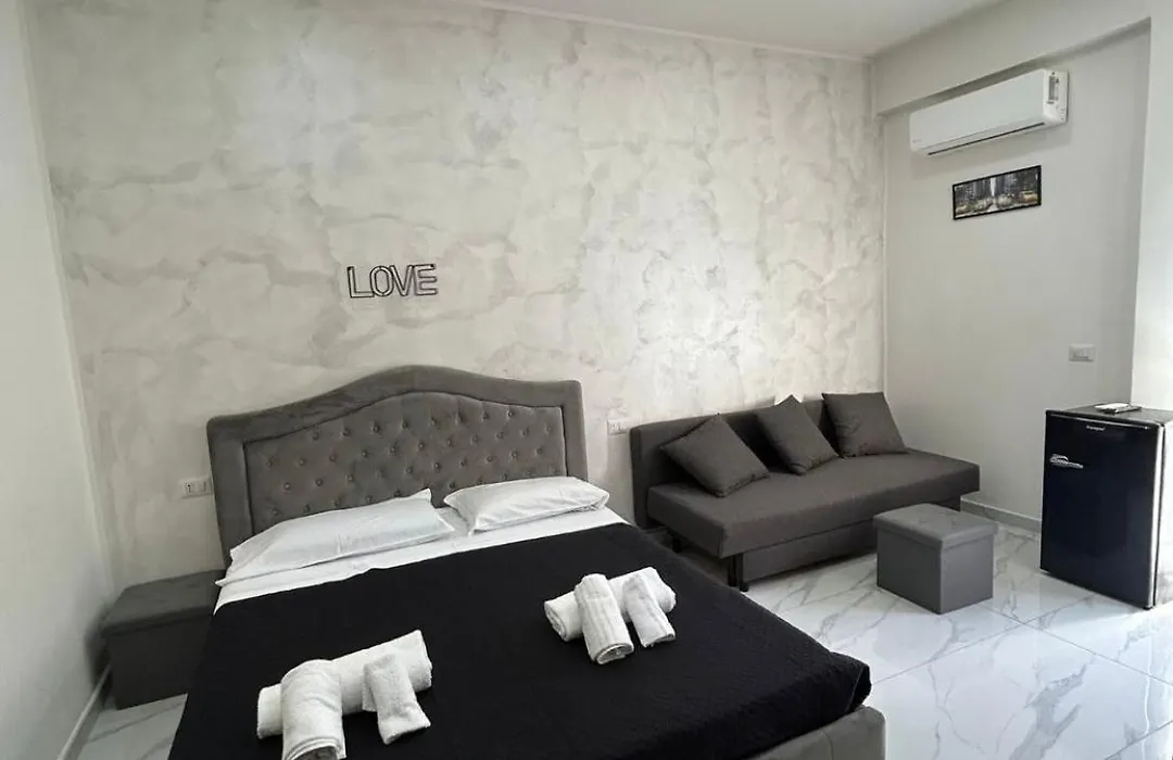 Terrazza luxury Valentino-1